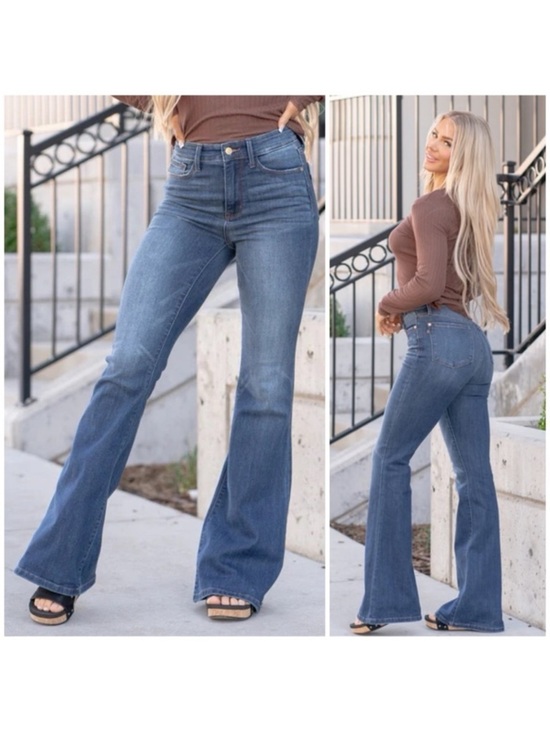 Judy Blue Denim - Judy Blue Louisa High Rise Flare Jeans in Dark Blue Wash